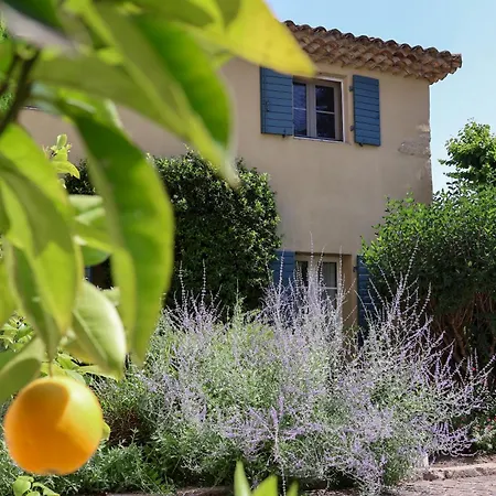 Domaine Du Moulin De Villefranche Guest house Pernes-les-Fontaines