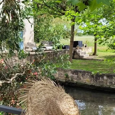 Domaine Du Moulin De Villefranche Guest house *
